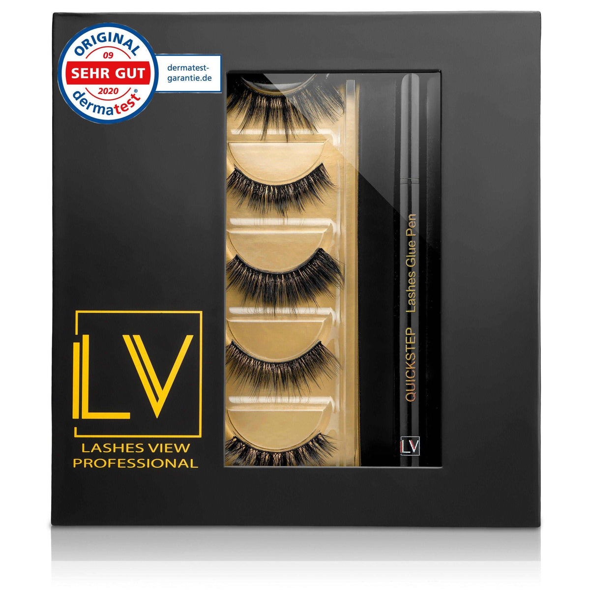 Mit unseren Quickstep Lashes im Glam Look, bekommst du alles, was du für einen glamourösen Augenaufschlag benötigst.  Die professionell von handgefertigten Wimpern unsere Quickstep Collection eigen sich für alle Arten und Formen von Augen.   Unsere Wimpern, sind übliche Bandwimpern, welche mit dem enthaltenen Quickstep Eyeliner verwendet werden.